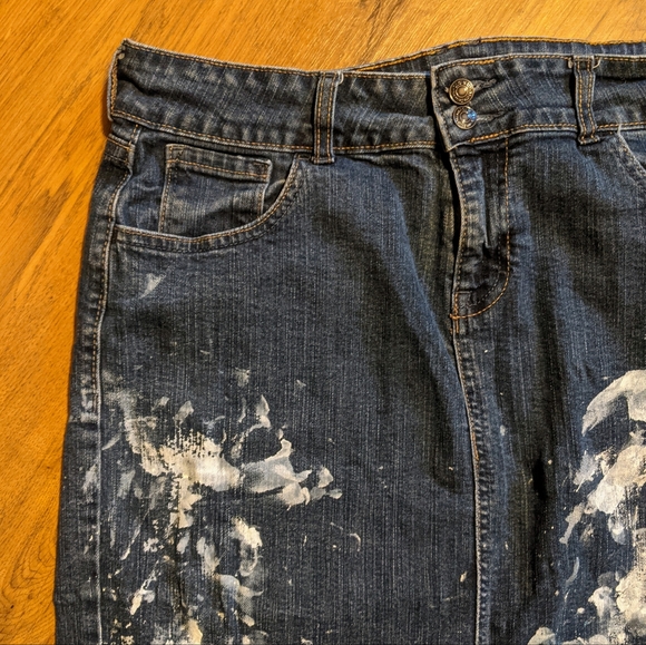 Old Navy Paint Distressed Denim Skirt, sz 12 Knee Length Paint Splattered - Picture 3 of 10